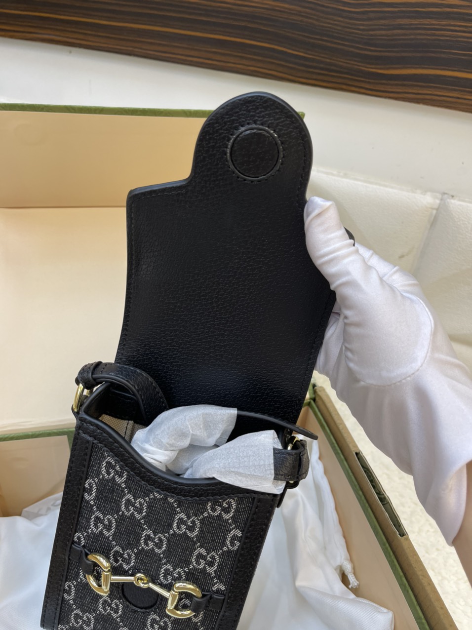Túi Xách Gucci Phone Super In Black Size 11cm
